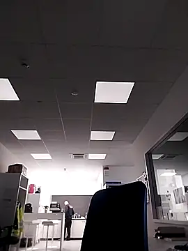 Snapshot of Husoban chatting on December 2025 05:12:02 AM Husoban online show from December 2025 05:12:02 AM