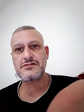 Snapshot of Husoban chatting on January 2026 08:05:02 AM Husoban online show from January 2026 08:05:02 AM
