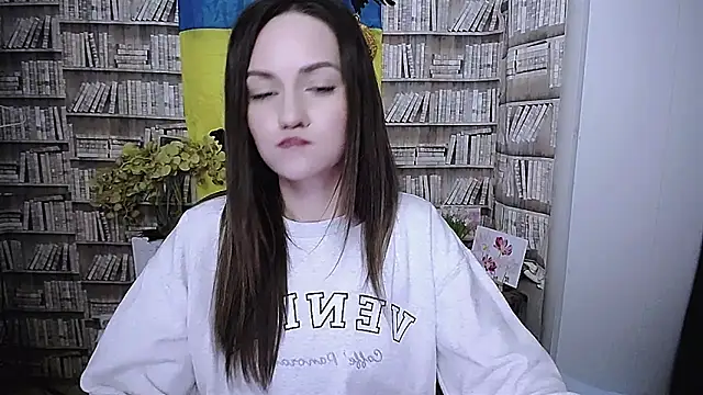 Lina Star S online show from October 2025 07:32:01 AM