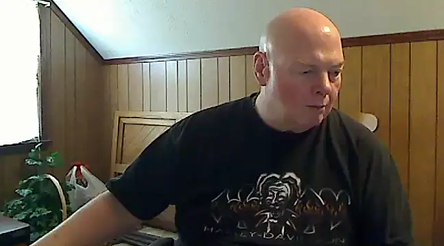 Snapshot of harley99574 chatting on February 2025 04:46:01 PM harley99574 online show from February 2025 04:46:01 PM