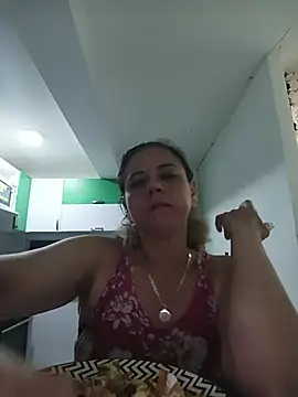 sasi luna online show from February 2026 03:00:02 AM