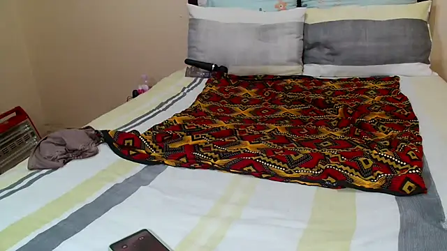 Snapshot of Bbw255 chatting on November 2025 06:13:01 AM Bbw255 online show from November 2025 06:13:01 AM