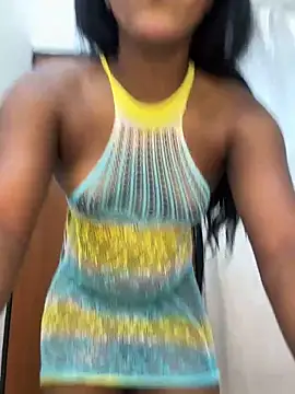 Snapshot of CamilosaOrtega chatting on November 2025 12:41:02 PM CamilosaOrtega online show from November 2025 12:41:02 PM