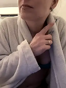 Cally-n online show from February 2025 11:58:01 PM