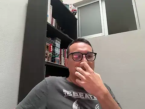 alex ruiz85 online show from August 2026 05:48:02 PM