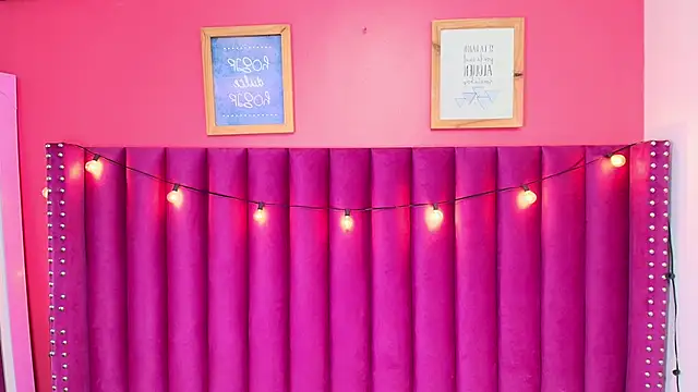 kinkyandsavage online show from February 2025 07:31:02 PM