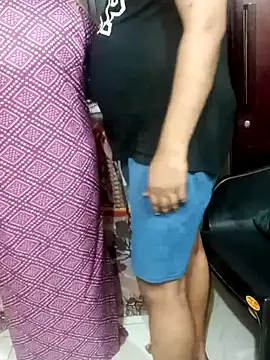  Hot-Couple online show from September 2025 08:21:02 PM