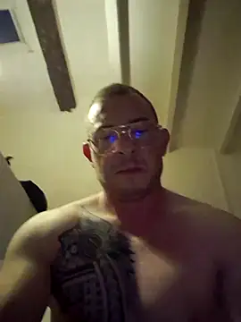 jourdinio13 online show from January 2025 09:36:02 PM