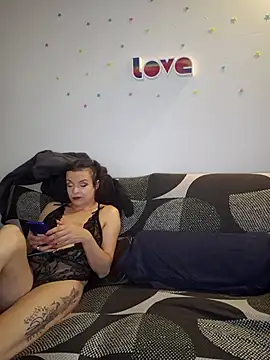 jourdinio13 online show from September 2025 03:02:02 PM