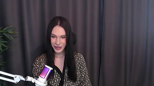 Snapshot of Cassie_Bae chatting on April 2026 08:40:02 AM Cassie Bae online show from April 2026 08:40:02 AM
