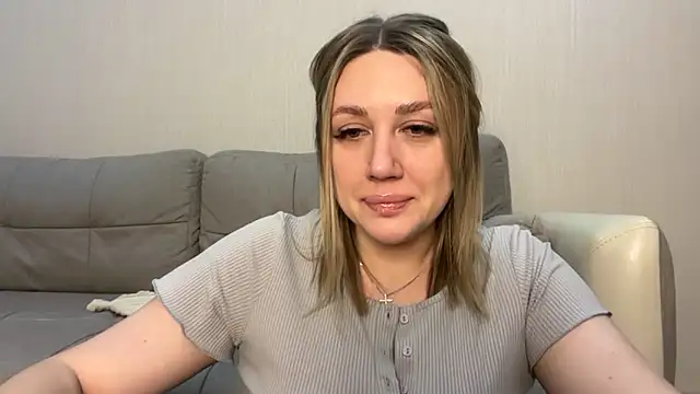 VickyLove047 online show from October 2025 06:48:01 PM