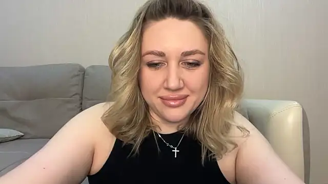 Snapshot of VickyLove047 chatting on March 2026 06:03:01 PM VickyLove047 online show from March 2026 06:03:01 PM