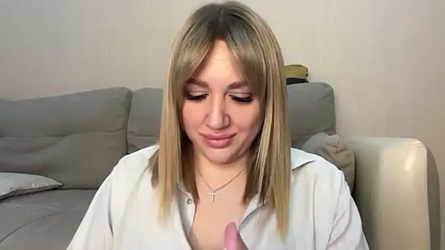 Snapshot of VickyLove047 chatting on March 2026 08:19:01 AM VickyLove047 online show from March 2026 08:19:01 AM