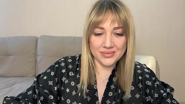 Snapshot of VickyLove047 chatting on April 2026 07:05:01 AM VickyLove047 online show from April 2026 07:05:01 AM