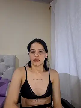 franchezkavegaaa online show from October 2025 12:02:01 PM