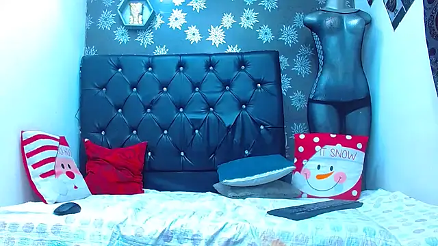 exotic hot couple online show from December 2024 02:54:01 AM