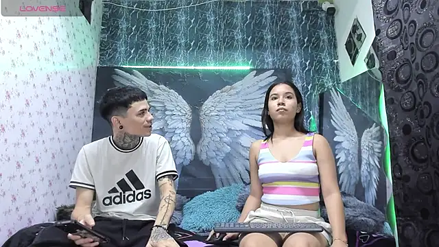 exotic hot couple online show from March 2026 09:41:01 PM