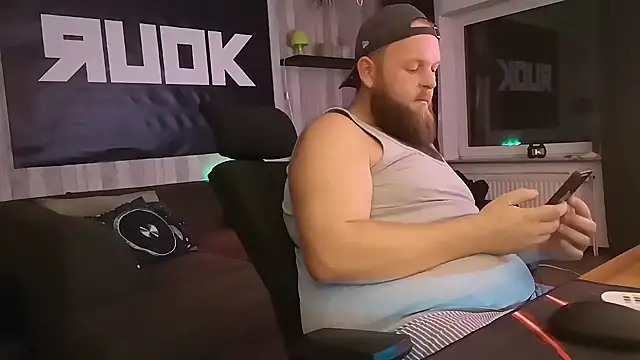 TinyDickBear online show from September 2025 07:14:02 PM