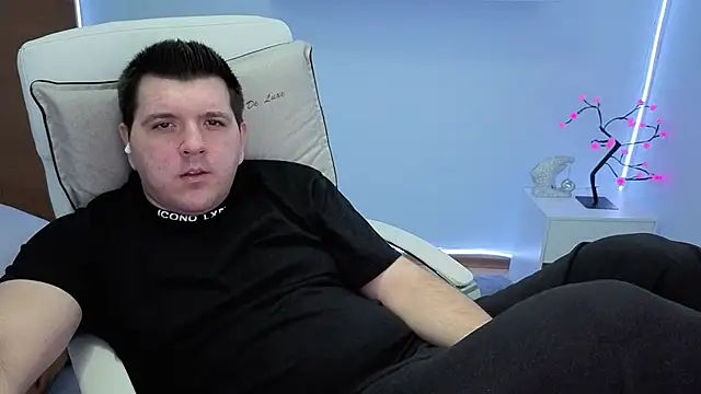 Snapshot of JasonJacks chatting on November 2025 03:51:02 AM JasonJacks online show from November 2025 03:51:02 AM