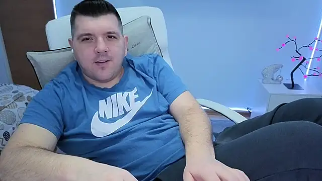 Snapshot of JasonJacks chatting on November 2025 04:00:01 AM JasonJacks online show from November 2025 04:00:01 AM