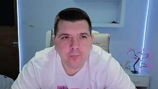 Snapshot of JasonJacks chatting on November 2025 03:51:02 AM JasonJacks online show from November 2025 03:51:02 AM