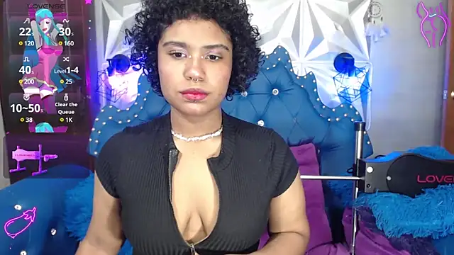 Snapshot of kitty_pervertedx chatting on March 2025 11:43:01 PM kitty pervertedx online show from March 2025 11:43:01 PM