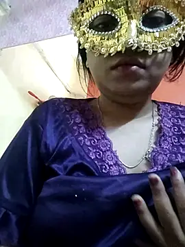 Snapshot of sunita-doll chatting on March 2025 05:24:02 AM sunita-doll online show from March 2025 05:24:02 AM