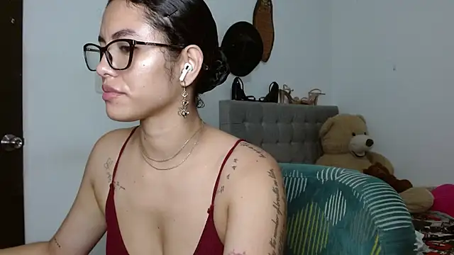Snapshot of Sexy_Lia_ chatting on June 2026 01:10:01 PM Sexy Lia online show from June 2026 01:10:01 PM