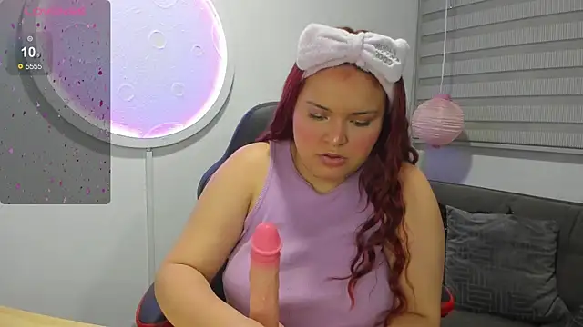 Snapshot of melanie_hh chatting on February 2025 07:16:01 AM melanie hh online show from February 2025 07:16:01 AM