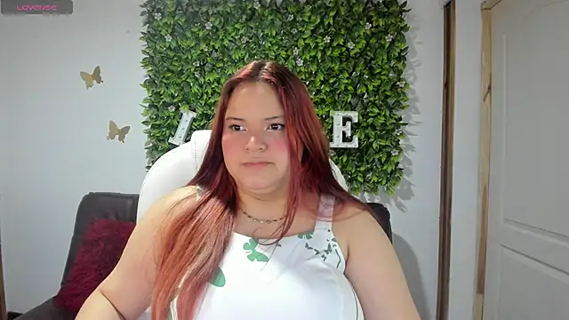 Snapshot of melanie_hh chatting on February 2025 04:29:01 AM melanie hh online show from February 2025 04:29:01 AM