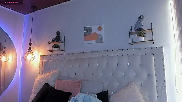 Snapshot of melanie_hh chatting on September 2025 08:10:01 PM melanie hh online show from September 2025 08:10:01 PM