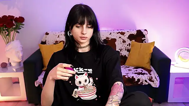 Snapshot of JadeCastle_ chatting on March 2026 06:02:01 PM JadeCastle online show from March 2026 06:02:01 PM