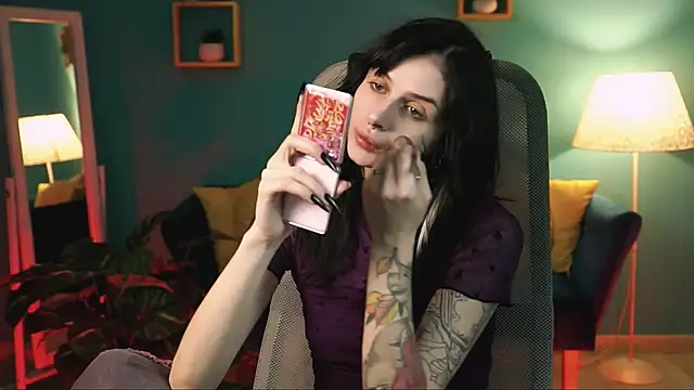 Snapshot of JadeCastle_ chatting on April 2026 05:54:01 PM JadeCastle online show from April 2026 05:54:01 PM