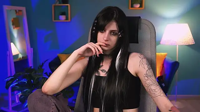 Snapshot of JadeCastle_ chatting on April 2026 05:06:01 PM JadeCastle online show from April 2026 05:06:01 PM