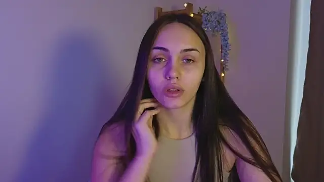 Snapshot of IrinaShayk18 chatting on January 2025 09:19:02 AM IrinaShayk18 online show from January 2025 09:19:02 AM