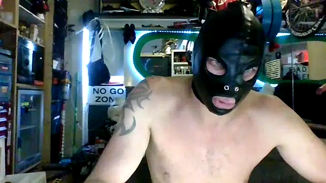 Snapshot of kinkycdslutsv chatting on March 2026 01:11:02 AM kinkycdslutsv online show from March 2026 01:11:02 AM