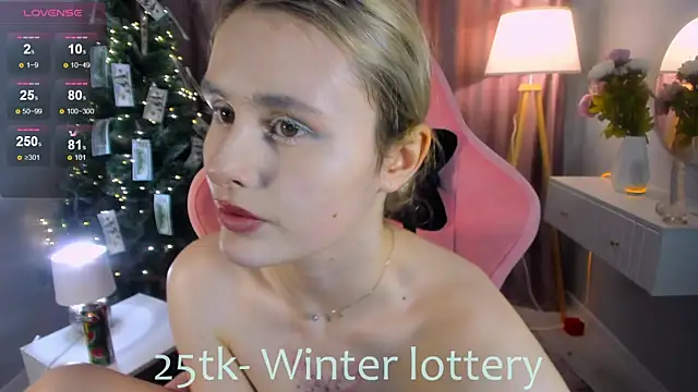 Molly Toads online show from December 2024 02:36:02 PM