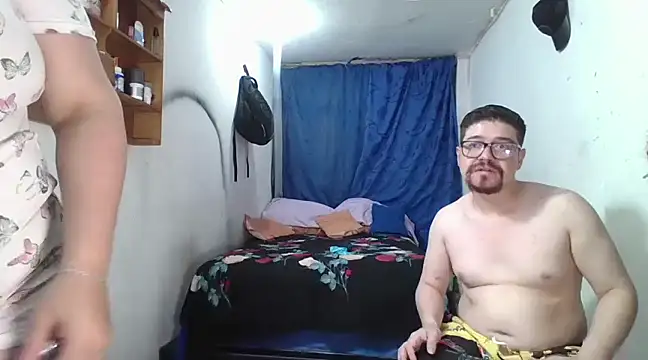 Snapshot of pecadodulce123 chatting on March 2025 02:19:01 AM pecadodulce123 online show from March 2025 02:19:01 AM