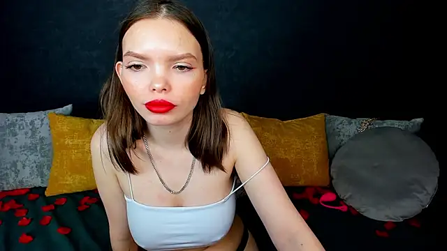 Curvy Dynamite  online show from February 2025 04:58:01 AM