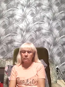 sakura blonde online show from November 2025 03:12:02 PM