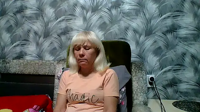 sakura blonde online show from November 2025 05:08:02 AM