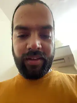 Snapshot of Arsh_Loves_Luv chatting on December 2024 07:15:01 AM Arsh Loves Luv online show from December 2024 07:15:01 AM