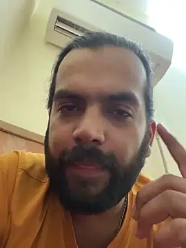 Snapshot of Arsh_Loves_Luv chatting on December 2024 04:49:02 PM Arsh Loves Luv online show from December 2024 04:49:02 PM