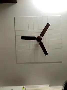 Snapshot of Kirti_Mittal chatting on December 2025 08:20:02 AM Kirti Mittal online show from December 2025 08:20:02 AM