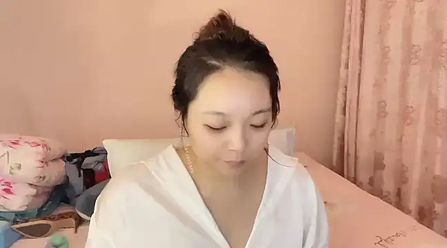 Snapshot of Z30966903S chatting on January 2025 03:36:01 PM Z30966903S online show from January 2025 03:36:01 PM