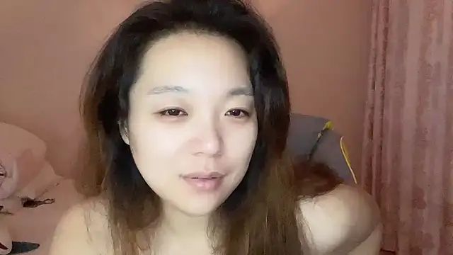 Snapshot of Z30966903S chatting on March 2025 07:09:02 AM Z30966903S online show from March 2025 07:09:02 AM