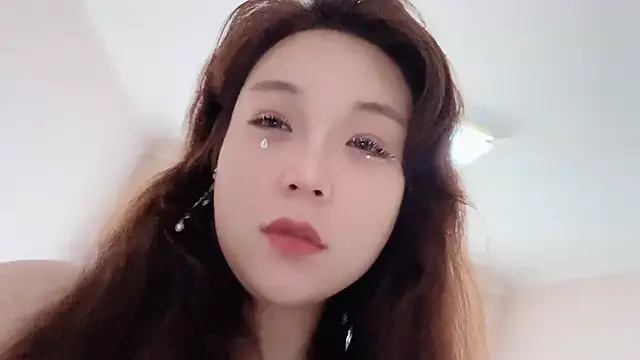 Snapshot of Z30966903S chatting on March 2026 06:47:02 AM Z30966903S online show from March 2026 06:47:02 AM