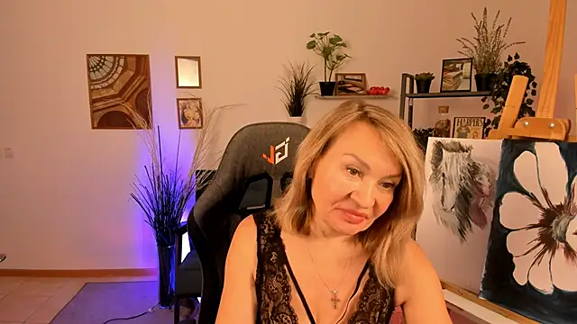 RosalindaFortuna online show from January 2025 10:42:02 AM