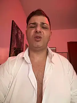 SecretlyDD online show from February 2025 11:07:02 AM