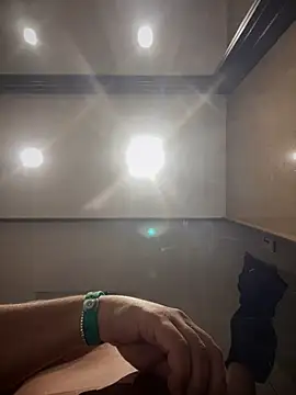 SecretlyDD online show from February 2025 12:03:01 AM